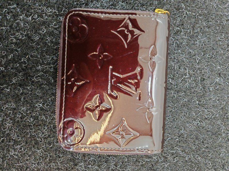 Louis Vuitton Amarante Monogram Vernis Zippy Coin Purse - Image 10