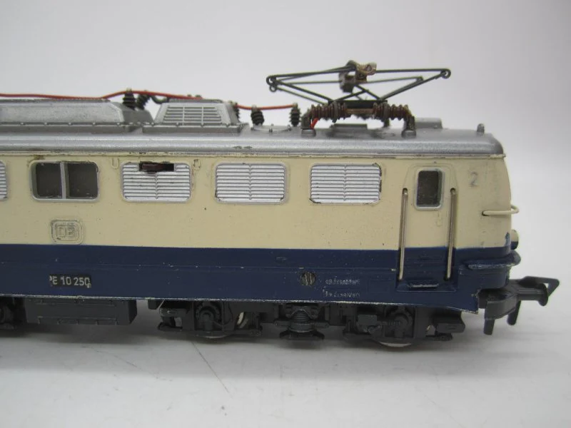Fleischmann trein H0 - 1347S - E-loc, E-10 van de DB - Image 6