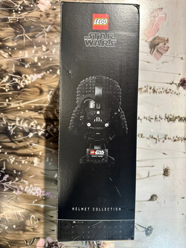 LEGO Star Wars Darth Vader Helm - 75304 - Image 10