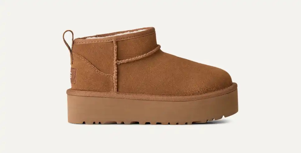 Ugg Classic Ultra Mini Platform black-schoen - maat 38